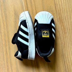 Adidas baby/toddler Superstar 360 slip-on sneakers size 5
